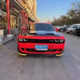 Capot (Carbone) Dodge Challenger 2008-2023 photo 2