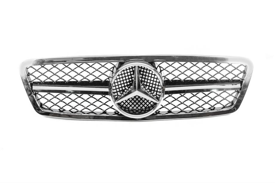 Mercedes C-class W203 2000-2007 Calandre Avant AMG Photo 3