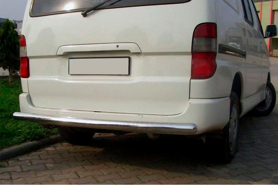 Toyota HiAce Arceau Arrière Inox Image