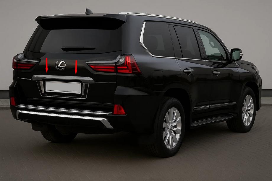 Lexus LX570/450d 2008-2022 Cache de coffre au-dessus de la plaque d'immatriculation BlackEdition (pour 2016+) Image