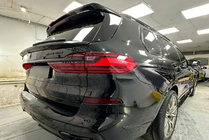 BMW X7 G07 2019- Spoiler de Lunette Arrière V2 (Noir Brillant) photo 3