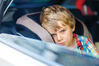 Que faire si un enfant est secoué dans la voiture ? photo 1