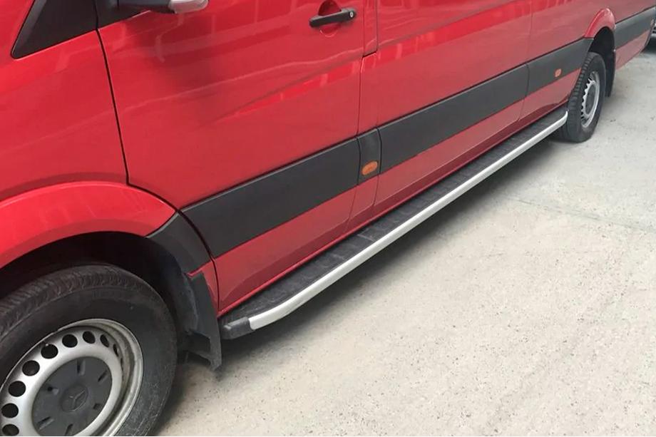 Volkswagen Crafter 2006-2016 Marchepieds latéraux Fullmond (2 pcs, aluminium) Image