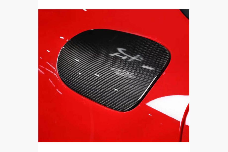 Porsche Panamera 2016-2023 Cache de Trappe à Carburant (2016-2020, Carbone) Photo 4