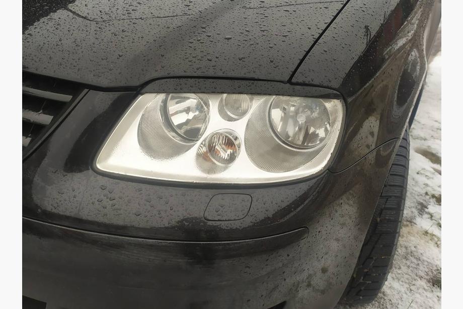 Volkswagen Caddy 2004-2010 Paupières de phares (noires) Image