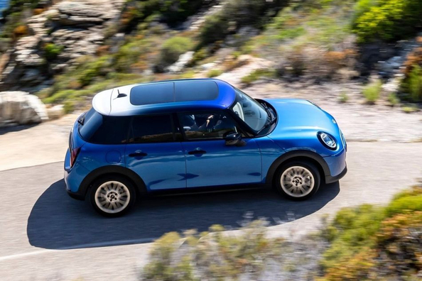 Essai de la nouvelle Mini Hatch (F65) 5 portes : la quatrième génération de la berline emblématique