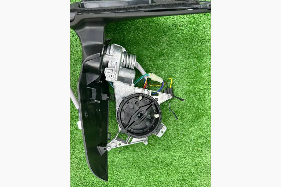 Toyota Land Cruiser 200 2007-2021 Mécanisme de Repli de Rétroviseur (Pour 2012-2016, 1 pc) Photo 5
