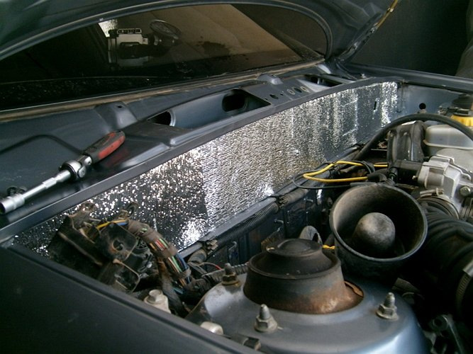 Est-il utile d’insonoriser le compartiment moteur d’une voiture ?