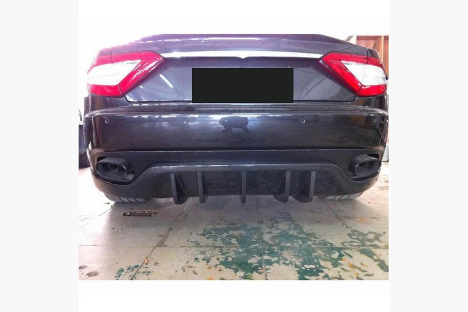 Maserati GranTurismo 2007-2019 Diffuseur de Pare-chocs Arrière (2007-2013, Carbone) Photo 3