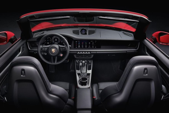 Essai de la Porsche 911 Carrera Cabriolet 2024 : caractéristiques techniques Photo 5
