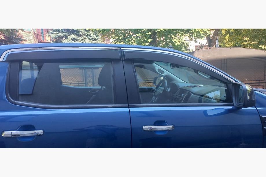 Ford Ranger 2011–2022 Déflecteurs de Vitres avec Moulure Chromée Niken Luxury (2015-2022, 4 pcs) Photo 1