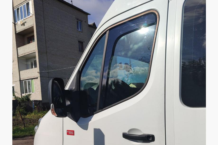 Opel Movano 2010-2021 Déflecteurs de vent à insérer Niken Luxury (2 pcs) Image