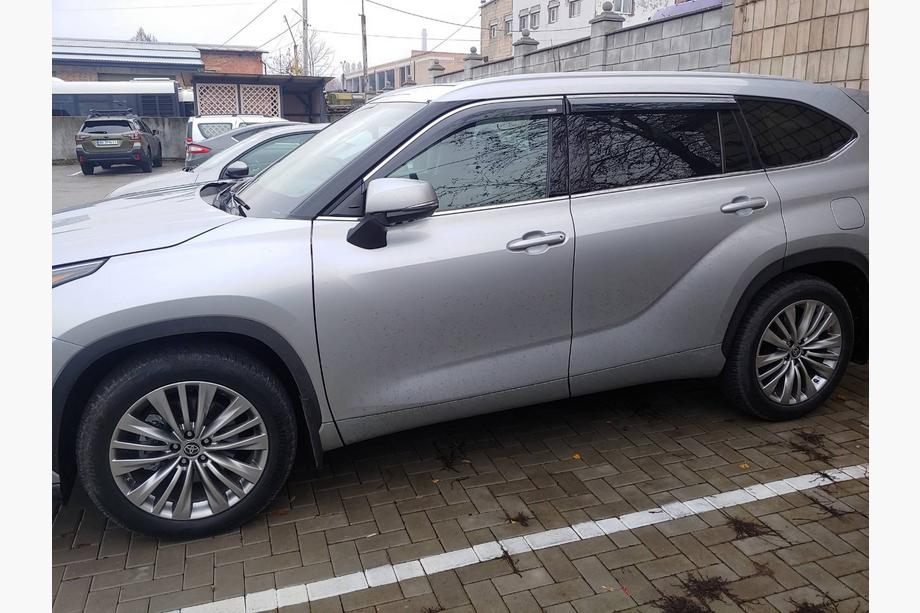 Toyota Highlander 2019- Deflecteurs de Vitres avec Moulure Chromee Niken Luxury (4 pcs) Photo 11