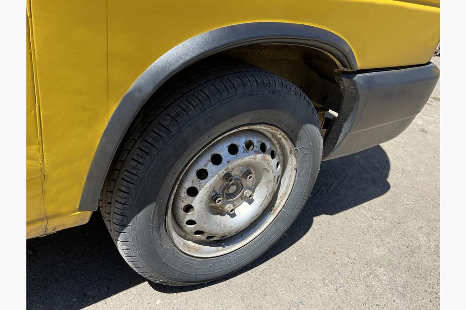 Volkswagen T4 Transporter 1990-2003 Extensions d'ailes (4 pcs, noires) Photo 2
