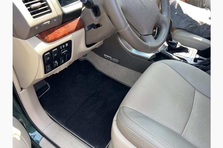 Toyota Land Cruiser Prado 120 2002-2009 Tapis de sol textile Deluxe (3 rangées, Noir) Image