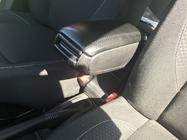 Dacia Duster 2008-2018 Accoudoir (dans porte-gobelet) photo 4