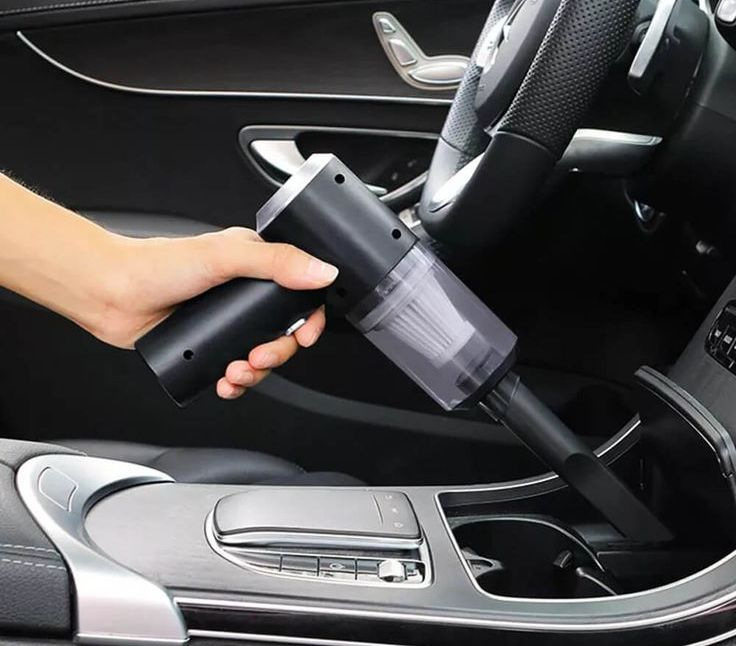 Faut-il acheter un aspirateur de voiture ? Nous comprenons les avantages et les inconvénients.