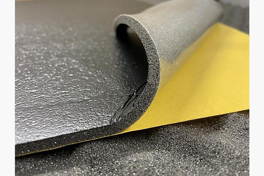 Feuille laminée en mousse acoustique ULTIMATE SQL 5 mm (75x100cm) Photo 1