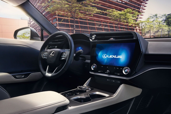 Lexus RZ 450e (RZ450e) : essai du crossover électrique et nouvelle gamme RZ 350e, 500e, 550e Photo 6