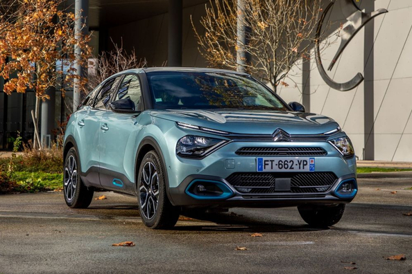 Citroën e-C4 : Essai d’une berline électrique qui privilégie le confort