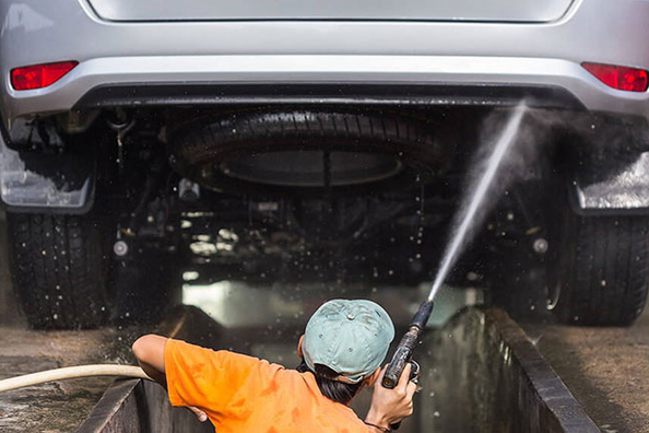 À quelle fréquence faut-il laver le dessous de caisse d’une voiture ?