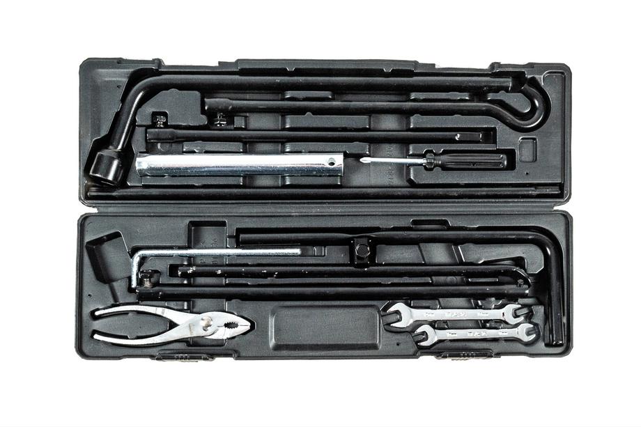 Lexus LX570/450d 2008-2022 Kit d’outils pour emplacement d’origine Image