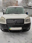 Fiat Doblo I 2005-2010 Cache-grille supérieur d'hiver brillant photo 1