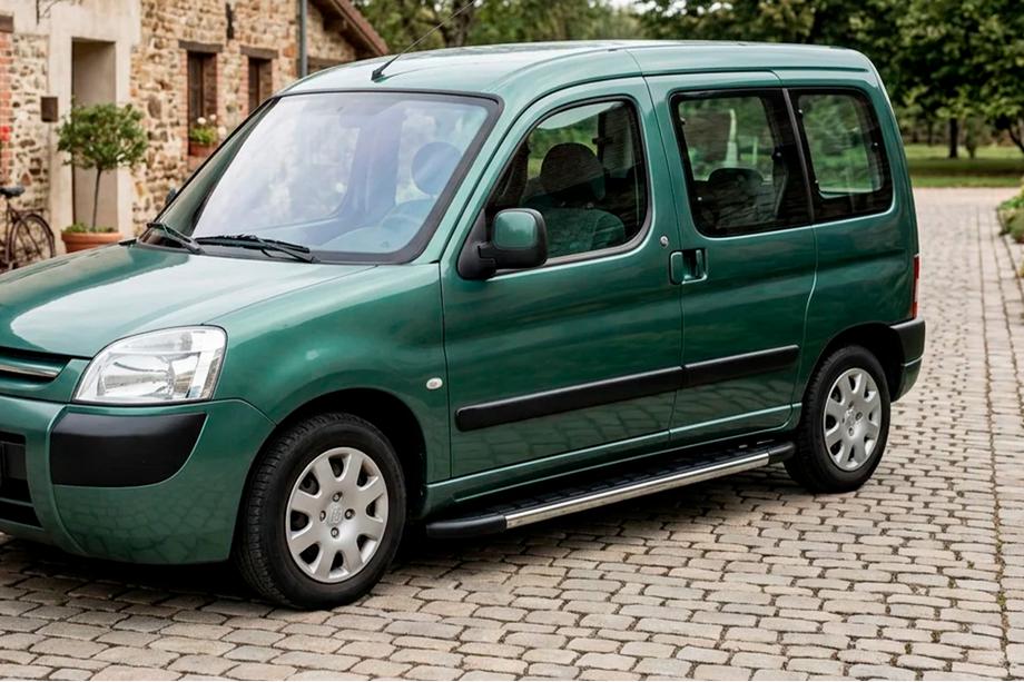 Peugeot Partner 1996-2008 Marchepieds Latéraux Duru (2 pcs, Aluminium) Image