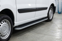 Citroen Jumpy 2007–2017 Marchepieds Latéraux Tayga Grey (2 pcs, Aluminium) photo 1