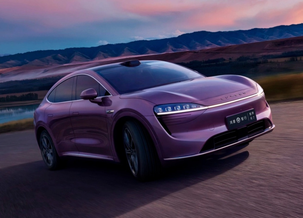 Test du Luxeed R7 : un crossover électrique innovant signé Huawei et Chery
