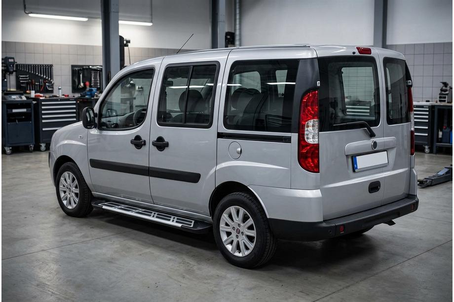 Fiat Doblo I 2005-2010 Marchepieds Latéraux Sunrise (2 pcs, Aluminium) Image