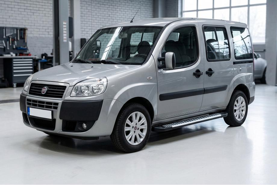 Fiat Doblo I 2005-2010 Marchepieds Latéraux Line (2 pcs, Aluminium) Image