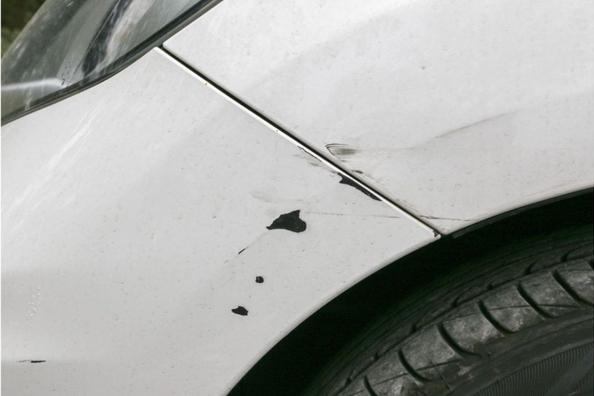 Quel est le danger d’apparition d’éclats sur une voiture ?