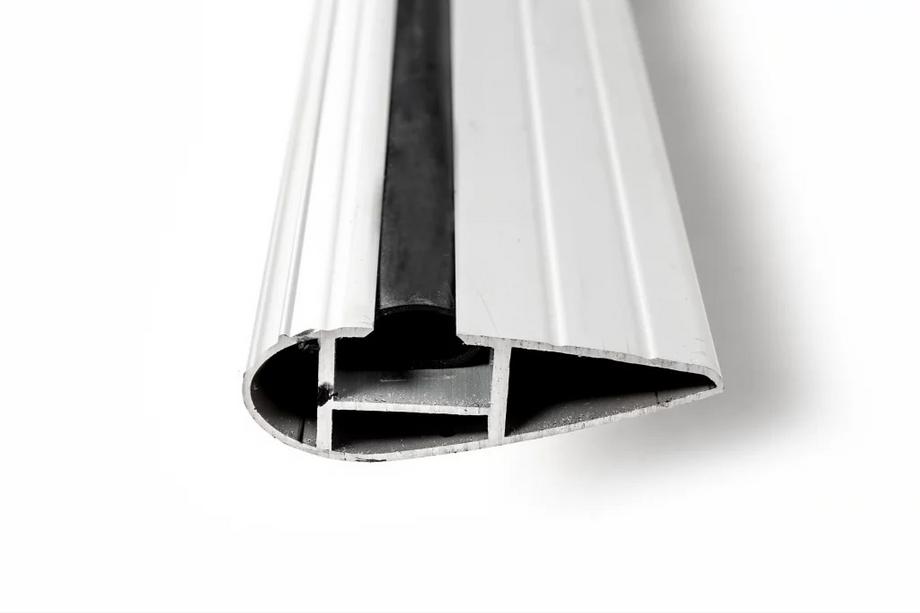 Opel Combo 2019- Barres de toit (barres transversales) pour barres de toit intégrées Wingbar V2 (2 pcs) Noir Photo 13