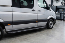 Volkswagen Crafter 2006-2016 Marchepieds Latéraux Bosphorus Black (2 pcs, Aluminium) photo 1