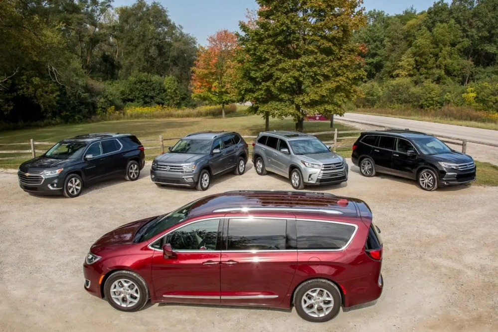 Minivan ou crossover : que choisir pour la famille et les voyages ?