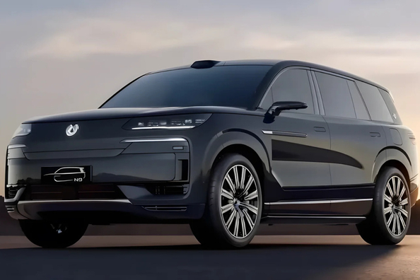 Essai du SUV électrique Denza N9 EV 2025