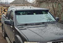 Nissan Navara 2006-2015 Casquette pare-brise (sur cadre) photo 1