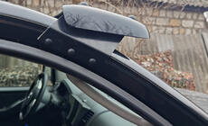 Nissan Navara 2006-2015 Casquette pare-brise (sur cadre) photo 3