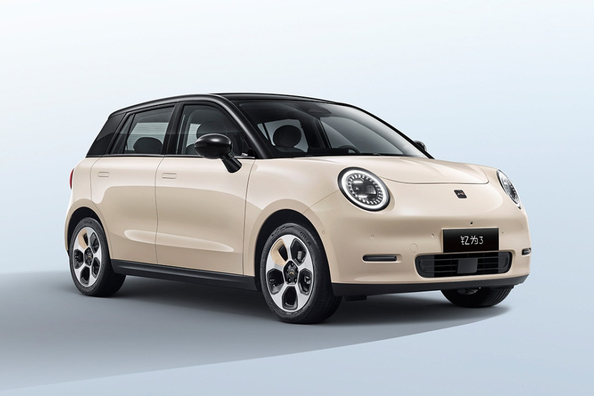 Essai de la JAC Yttrium 3 : une voiture électrique compacte pour les jeunes