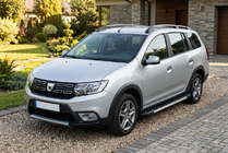 Dacia Logan MCV 2013-2020 Marchepieds Latéraux RedLine V1 (2 pcs, Aluminium) photo 1