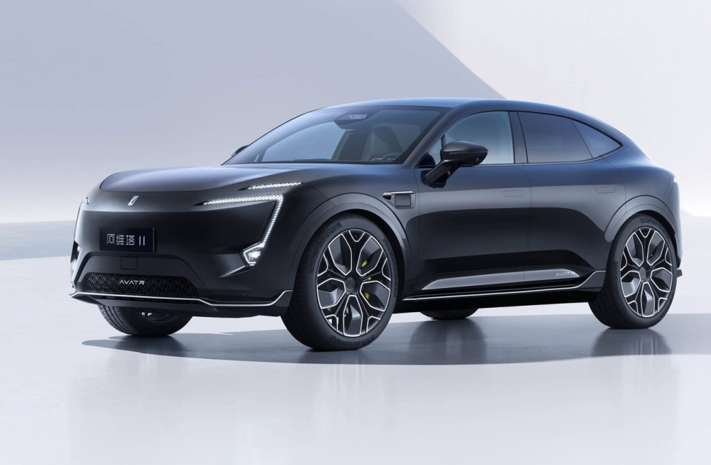 Essai de l’Avatr 11 REEV 2025 : SUV hybride de luxe