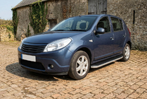 Renault Sandero 2007-2013 Marchepieds Latéraux Tayga Grey (2 pcs, Aluminium) photo 1