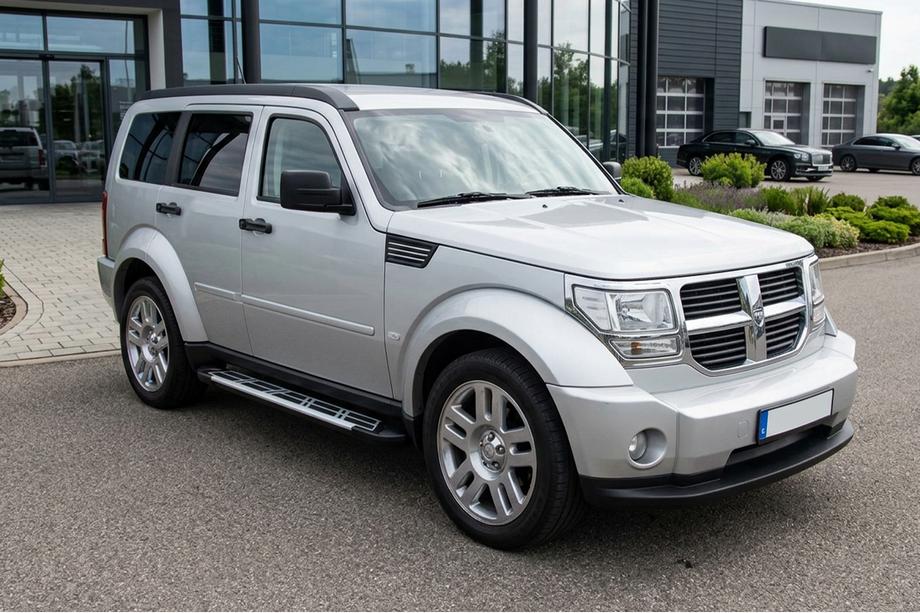 Dodge Nitro 2006-2011 Marchepieds Latéraux Sunrise (2 pcs, Aluminium) Image