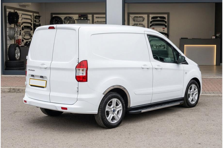Ford Courier 2014-2023 Marchepieds Latéraux Duru (2 pcs, Aluminium) Image