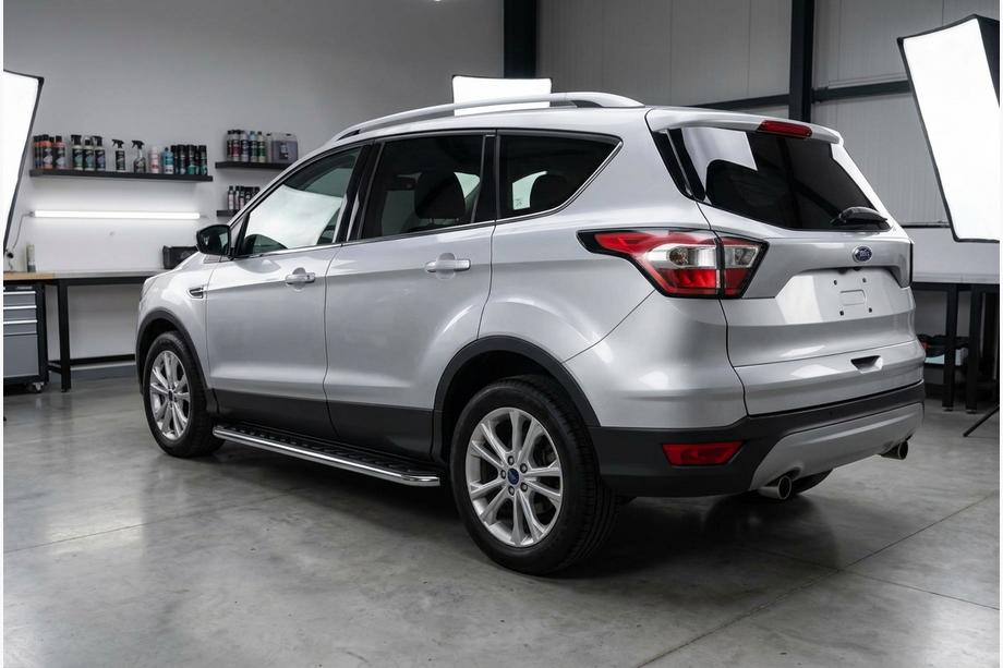 Ford Kuga/Escape 2013-2019 Marchepieds Latéraux Maydos V1 (2 pcs, Aluminium & Inox) Image