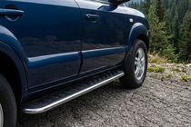 Hyundai Tucson JM 2004- Marchepieds Latéraux Maydos V1 (2 pcs, Aluminium & Inox) photo 1