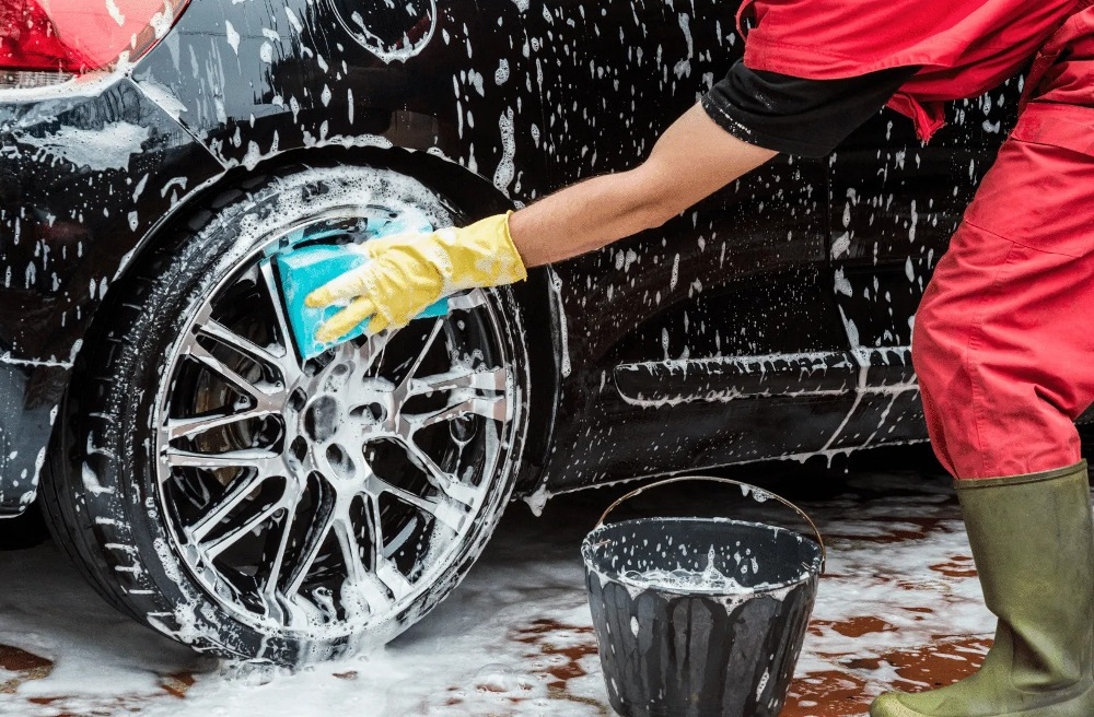 Top 5 des erreurs à éviter lors du lavage d’une voiture