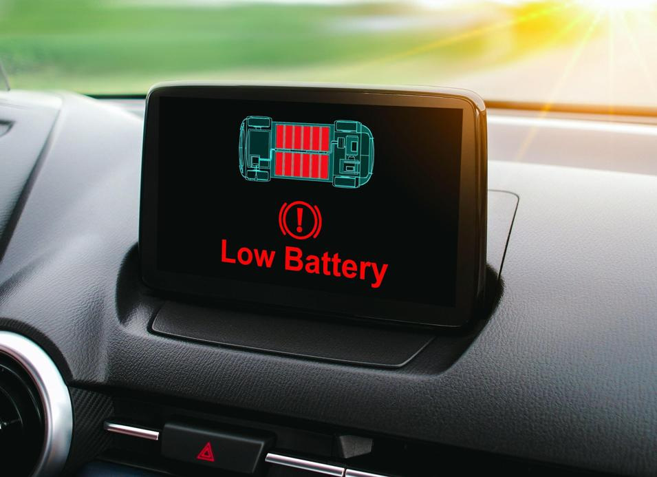 Le danger d’une décharge profonde : pourquoi est-elle nocive pour la batterie d’un véhicule électrique ?