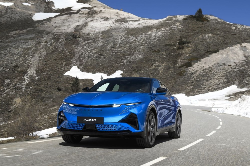 Essai de l’Alpine A390 : Fastback électrique au tempérament sportif